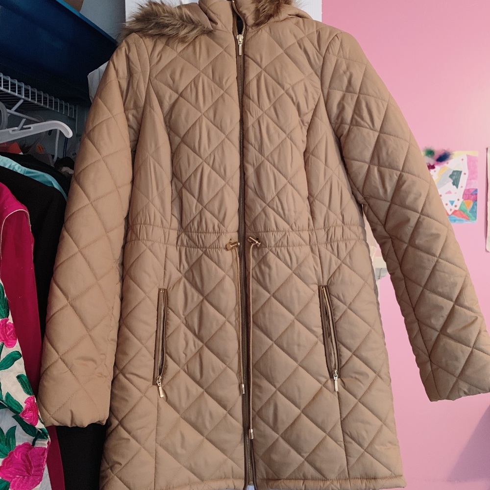 Tan “Quilted Pattern” Parka w/ Faux Fur Hood
